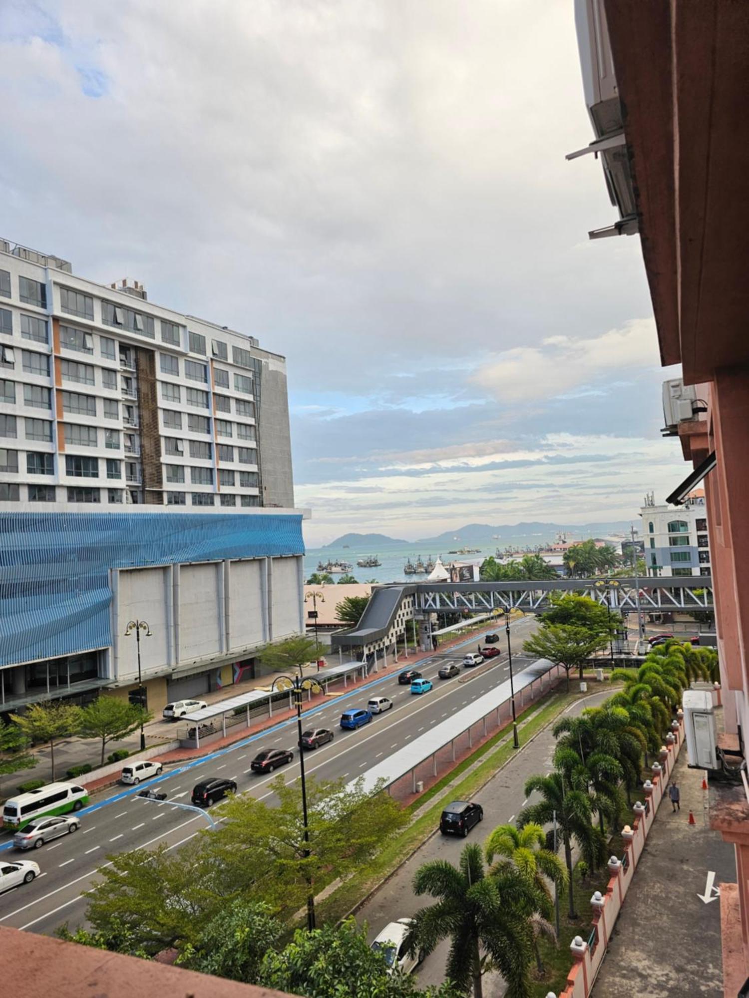Hbkk-marina Court Kota Kinabalu